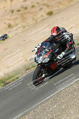 media/Oct-16-2022-TrackXperience (Sun) [[236a00b5b6]]/Group 3/session 2 turn 11/